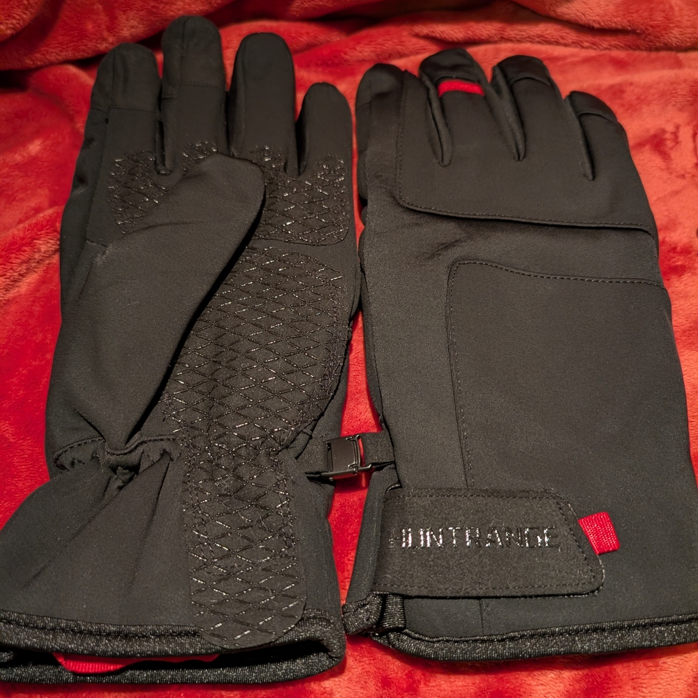 Black and Red Winter Gloves